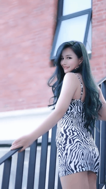 a180105e8288438618f5f0707d3fdd17.gif